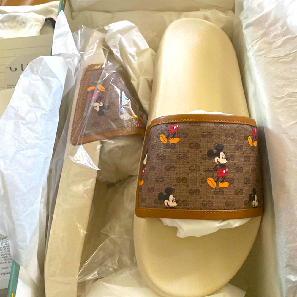 GUCCI x Disney men slides, brand new, never worn.